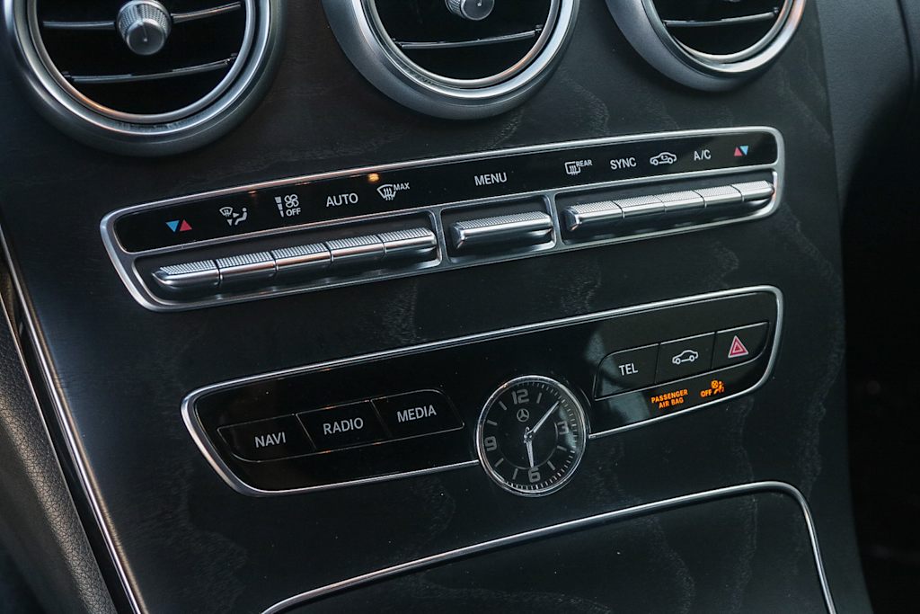 Thumbnail: 2021 Mercedes-Benz C-Class - 29