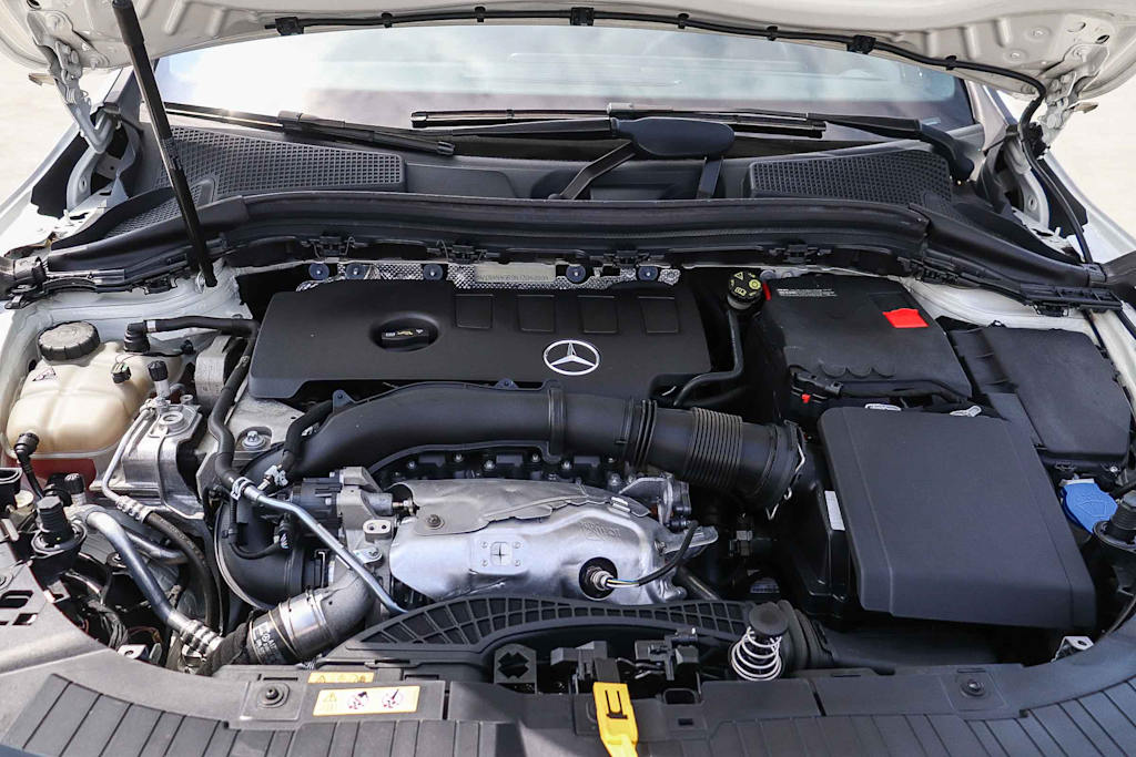 Thumbnail: 2022 Mercedes-Benz GLA - 8