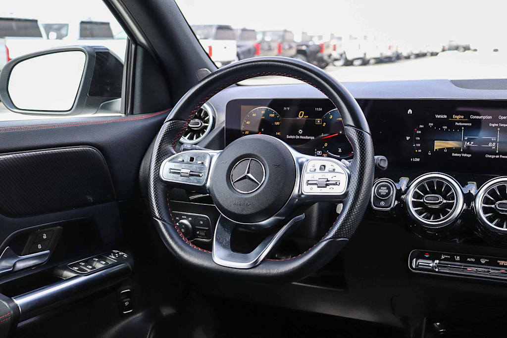 Thumbnail: 2022 Mercedes-Benz GLA - 9
