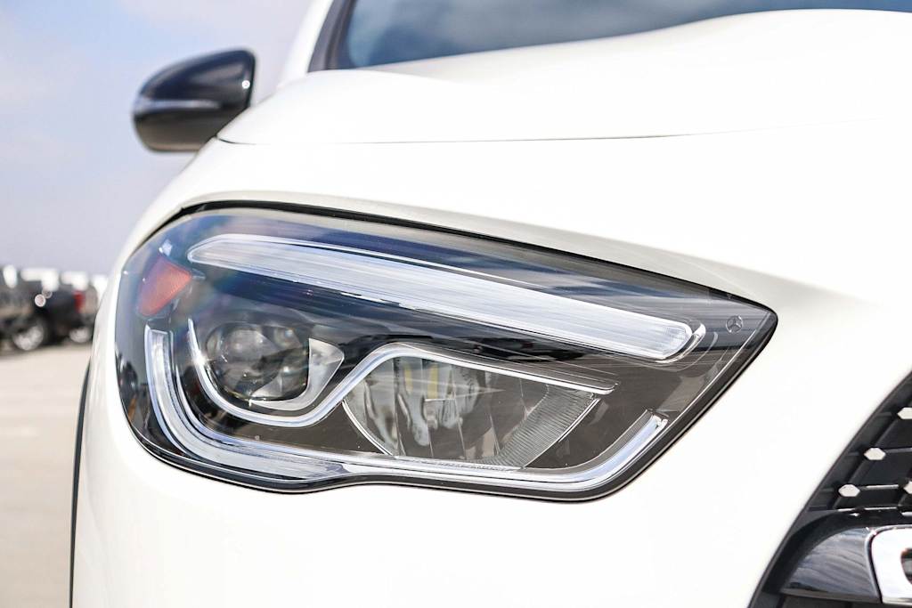 Thumbnail: 2022 Mercedes-Benz GLA - 21