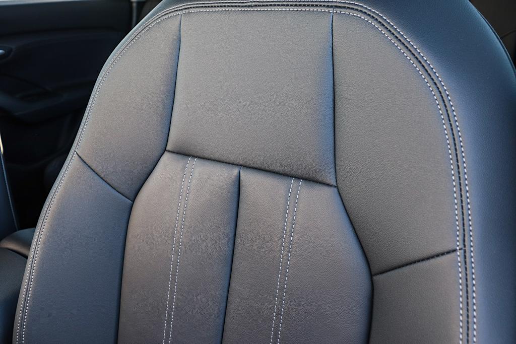 Thumbnail: 2025 Audi Q6 e-tron - 38