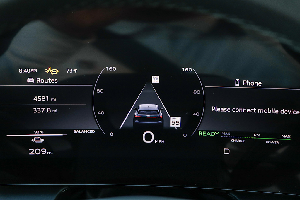 Thumbnail: 2025 Audi Q6 e-tron - 14