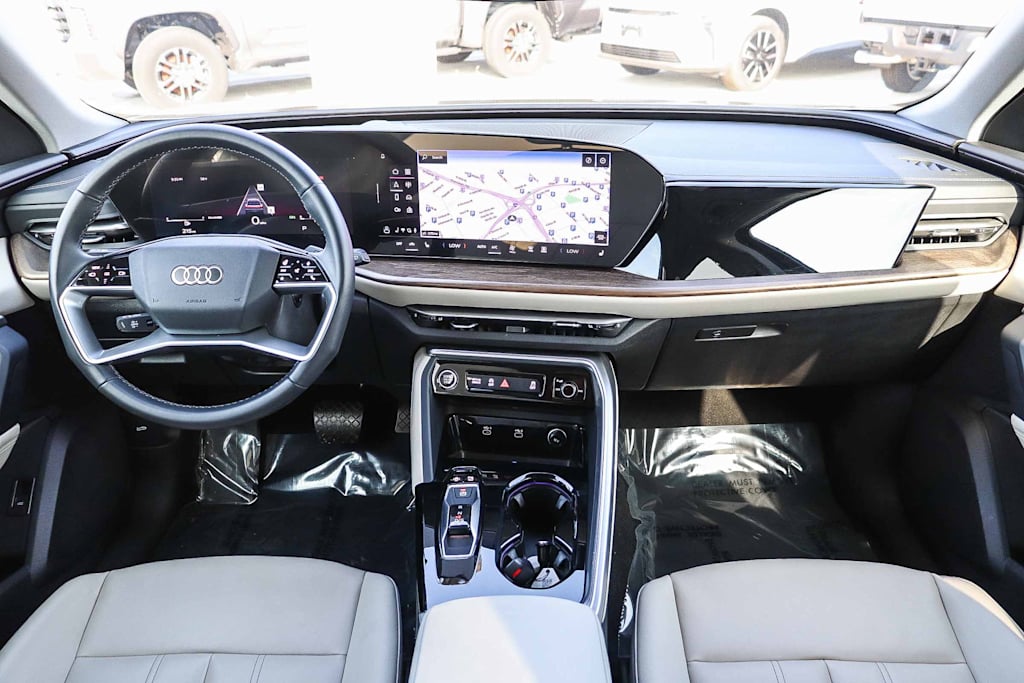 Thumbnail: 2025 Audi Q5 - 2