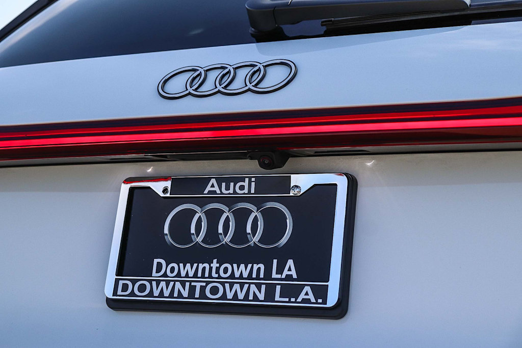 Thumbnail: 2025 Audi Q5 - 24