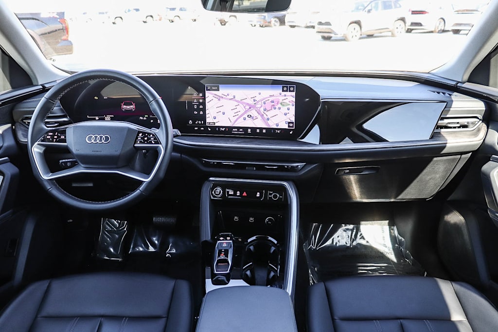 Thumbnail: 2025 Audi Q5 - 2