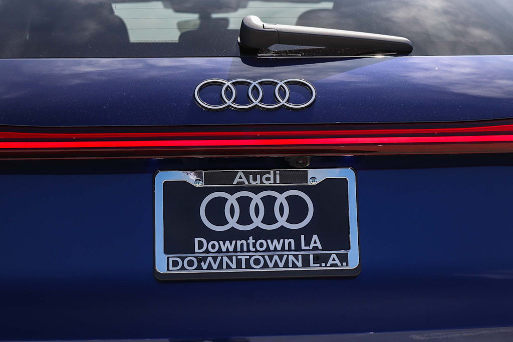 Thumbnail: 2026 Audi Q5 - 22