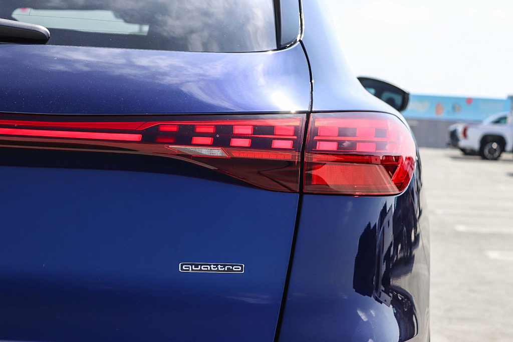 Thumbnail: 2026 Audi Q5 - 21