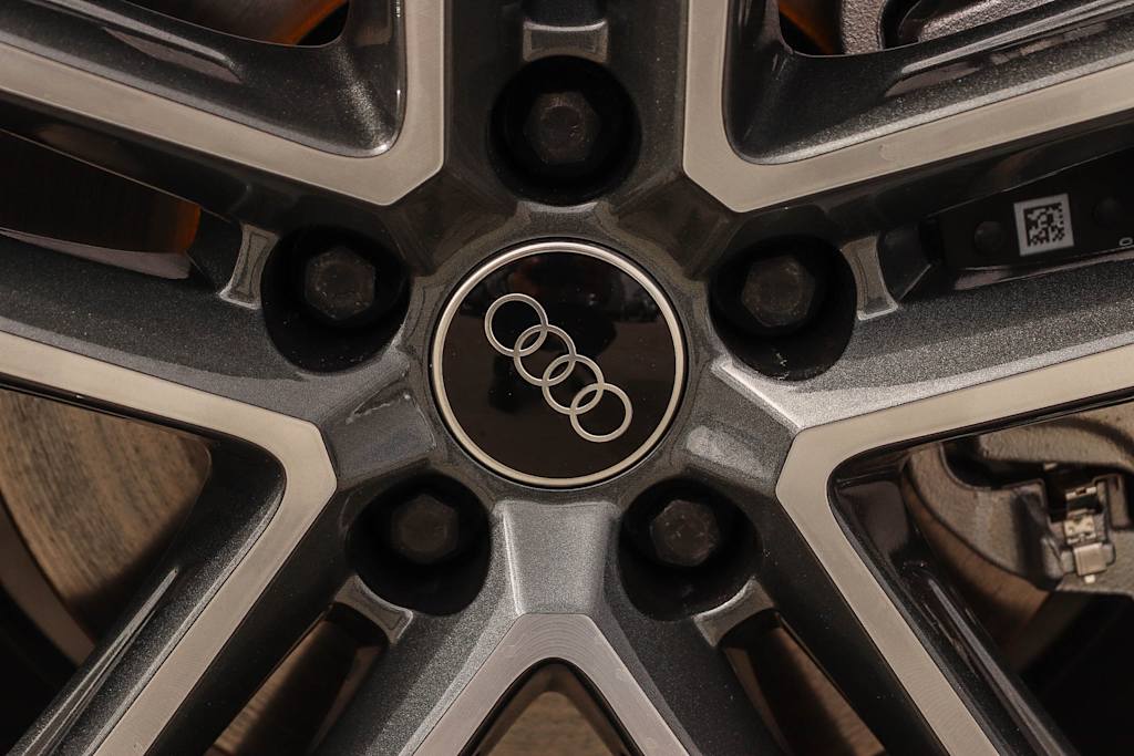 Thumbnail: 2026 Audi Q5 - 25