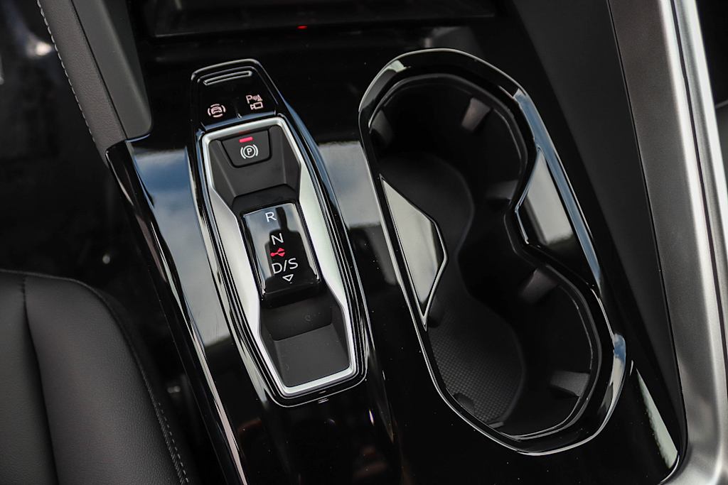 Thumbnail: 2026 Audi Q5 - 14