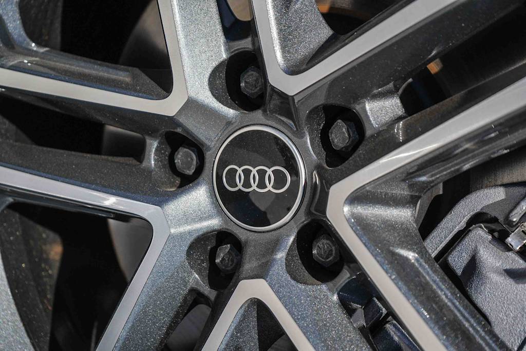 Thumbnail: 2026 Audi Q5 - 25