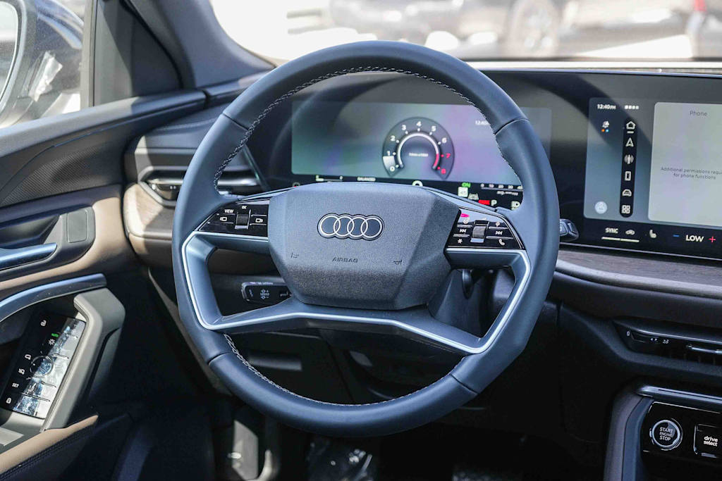 Thumbnail: 2026 Audi Q5 - 12