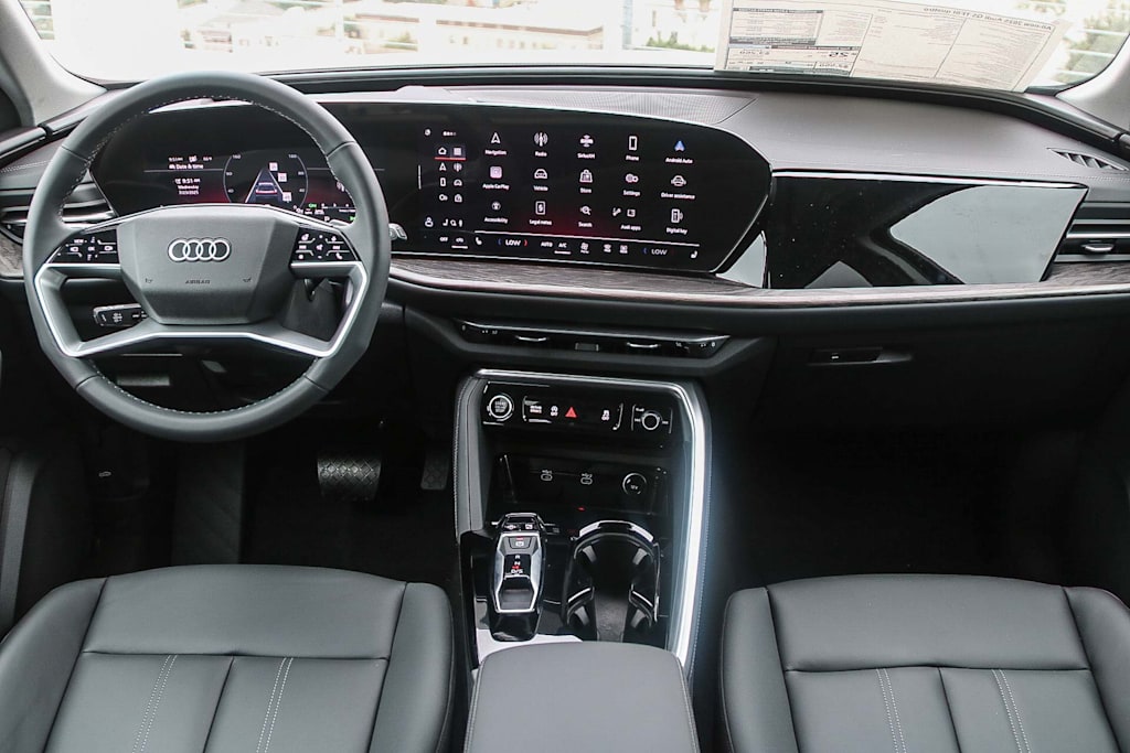 Thumbnail: 2025 Audi Q5 - 2