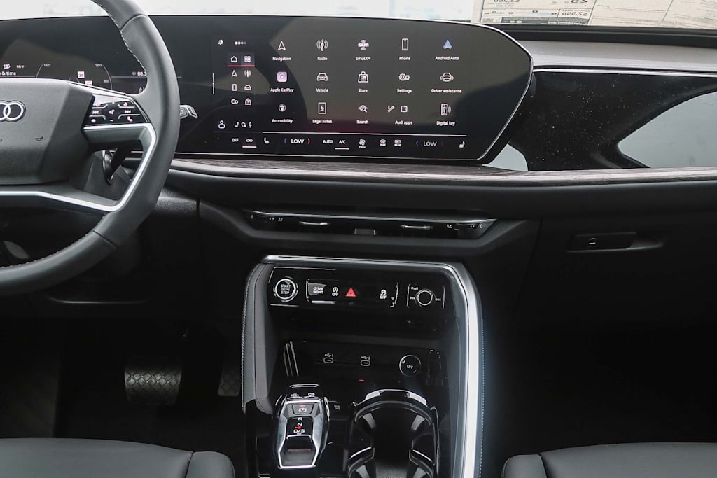 Thumbnail: 2025 Audi Q5 - 12