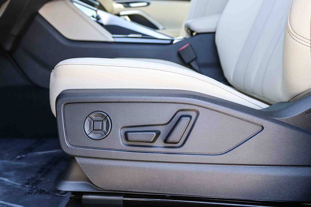 Thumbnail: 2026 Audi Q5 - 28