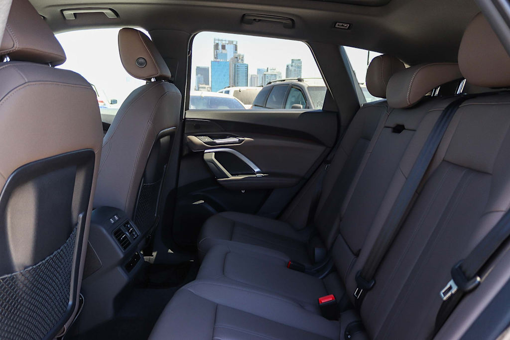 Thumbnail: 2026 Audi Q5 - 11