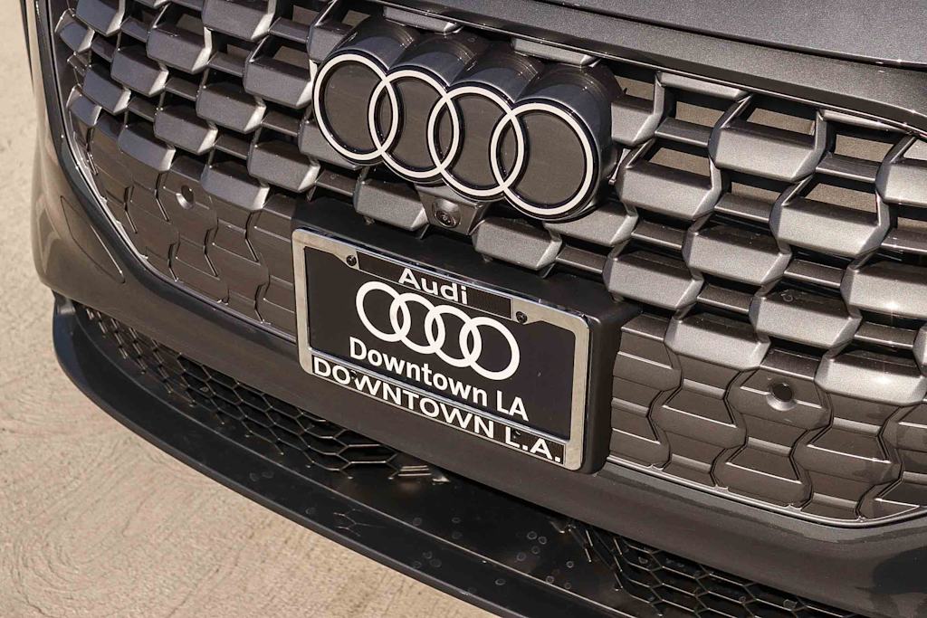 Thumbnail: 2026 Audi Q5 - 6