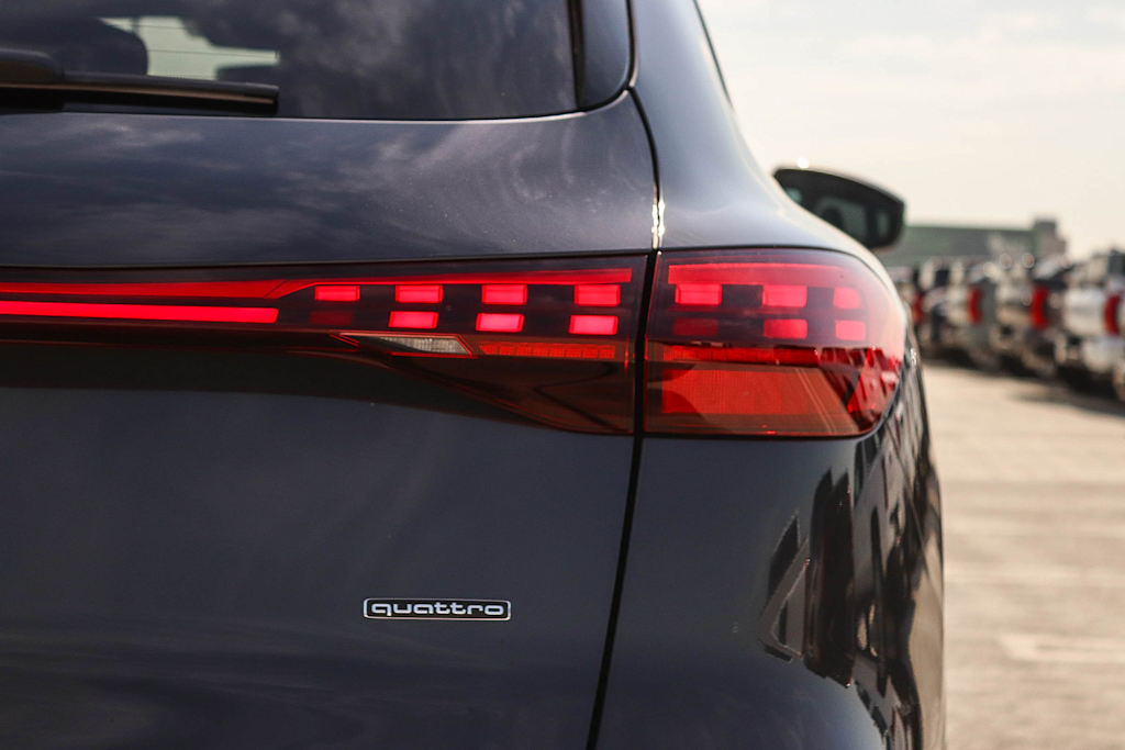 Thumbnail: 2026 Audi Q5 - 21