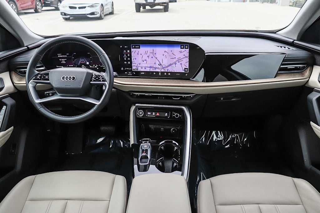 Thumbnail: 2025 Audi Q5 - 9