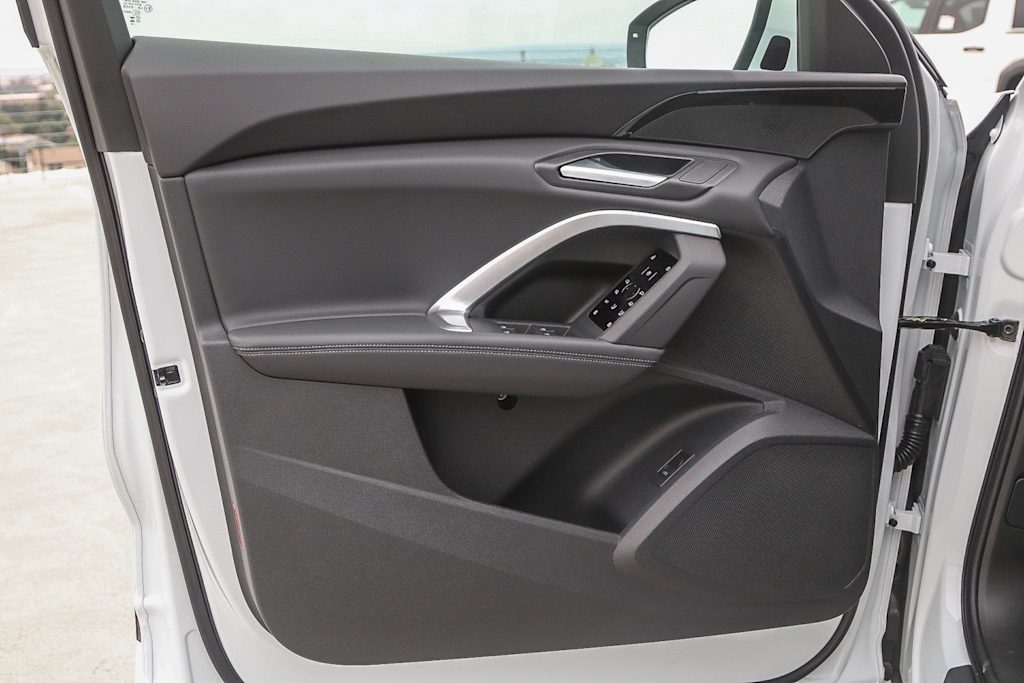 Thumbnail: 2025 Audi Q5 - 26