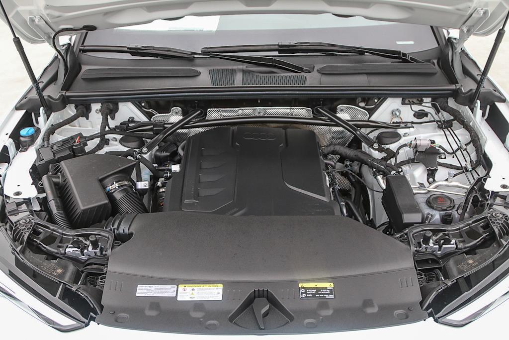 Thumbnail: 2025 Audi Q5 - 7