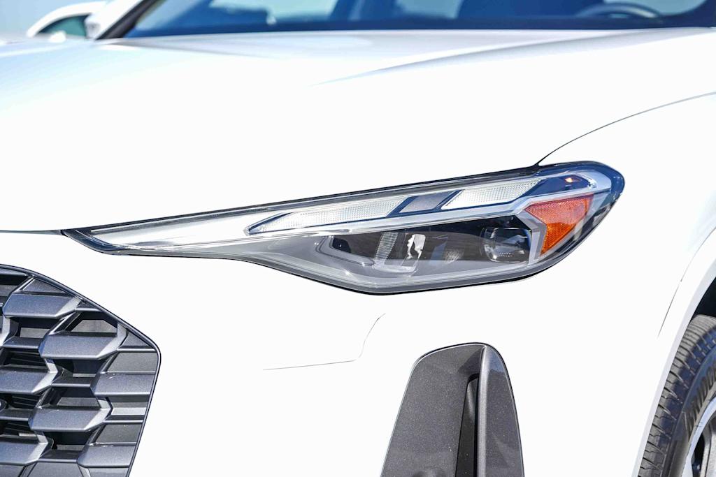 Thumbnail: 2025 Audi Q5 - 20