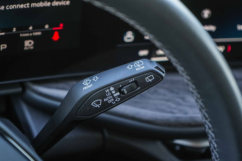 Thumbnail: 2025 Audi Q5 - 37