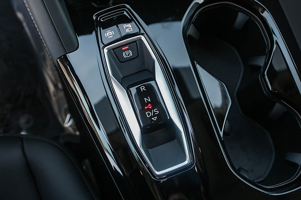Thumbnail: 2025 Audi Q5 - 23