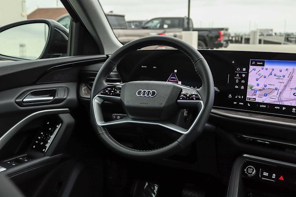 Thumbnail: 2025 Audi Q5 - 9