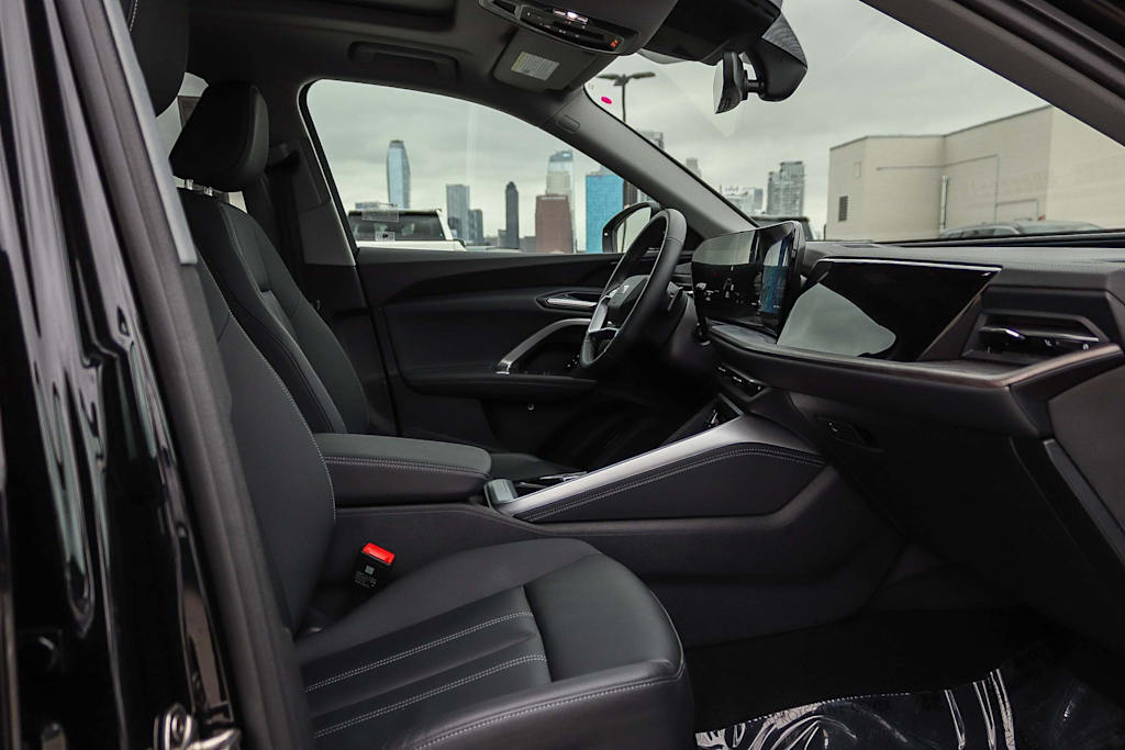 Thumbnail: 2025 Audi Q5 - 10