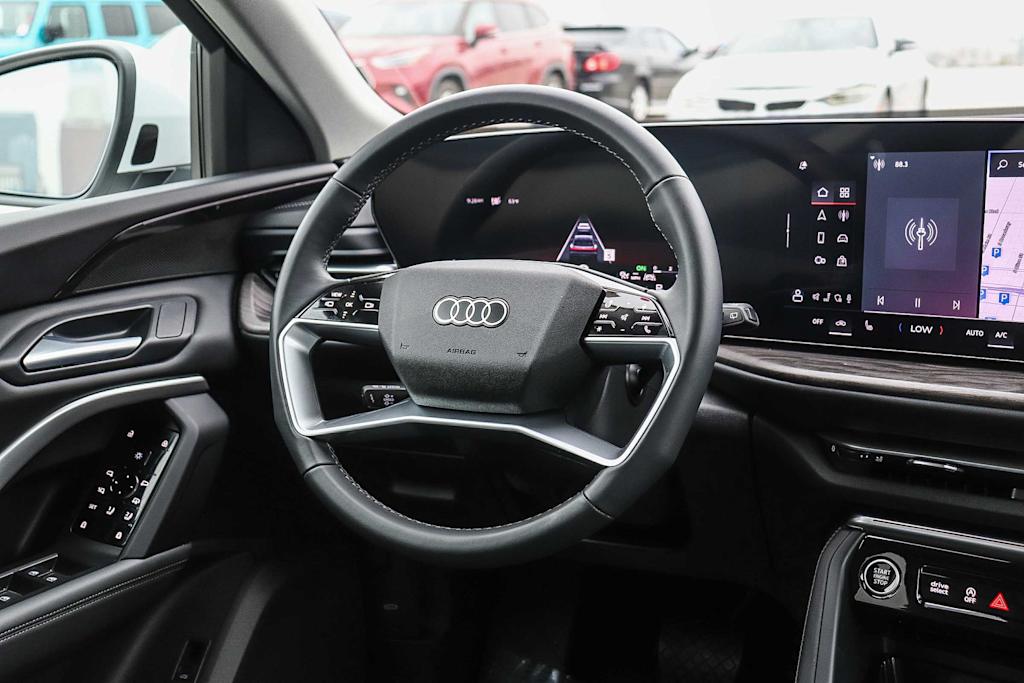 Thumbnail: 2025 Audi Q5 - 9