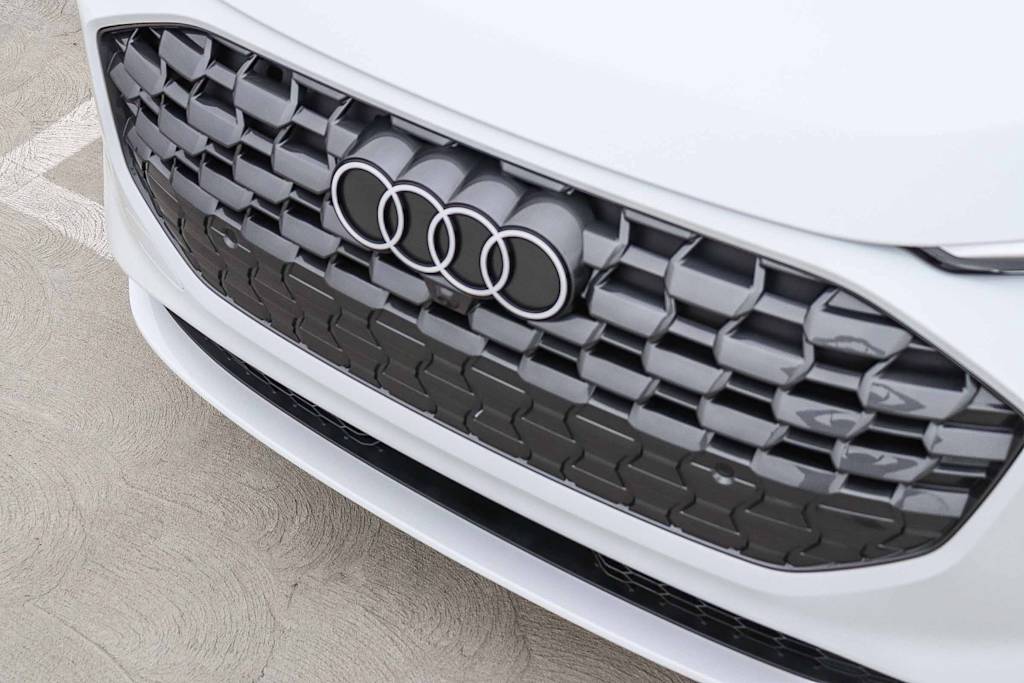 Thumbnail: 2025 Audi Q5 - 6