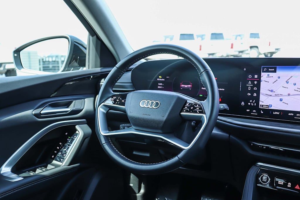 Thumbnail: 2025 Audi Q5 - 9