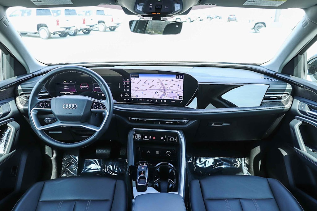 Thumbnail: 2025 Audi Q5 - 2