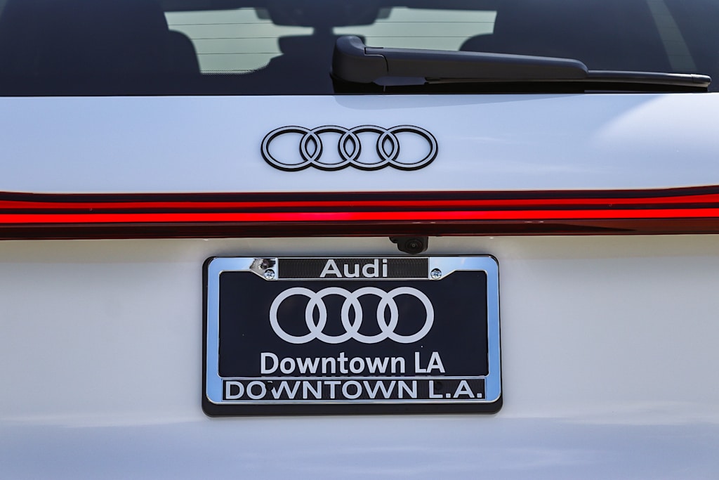 Thumbnail: 2026 Audi Q5 - 22