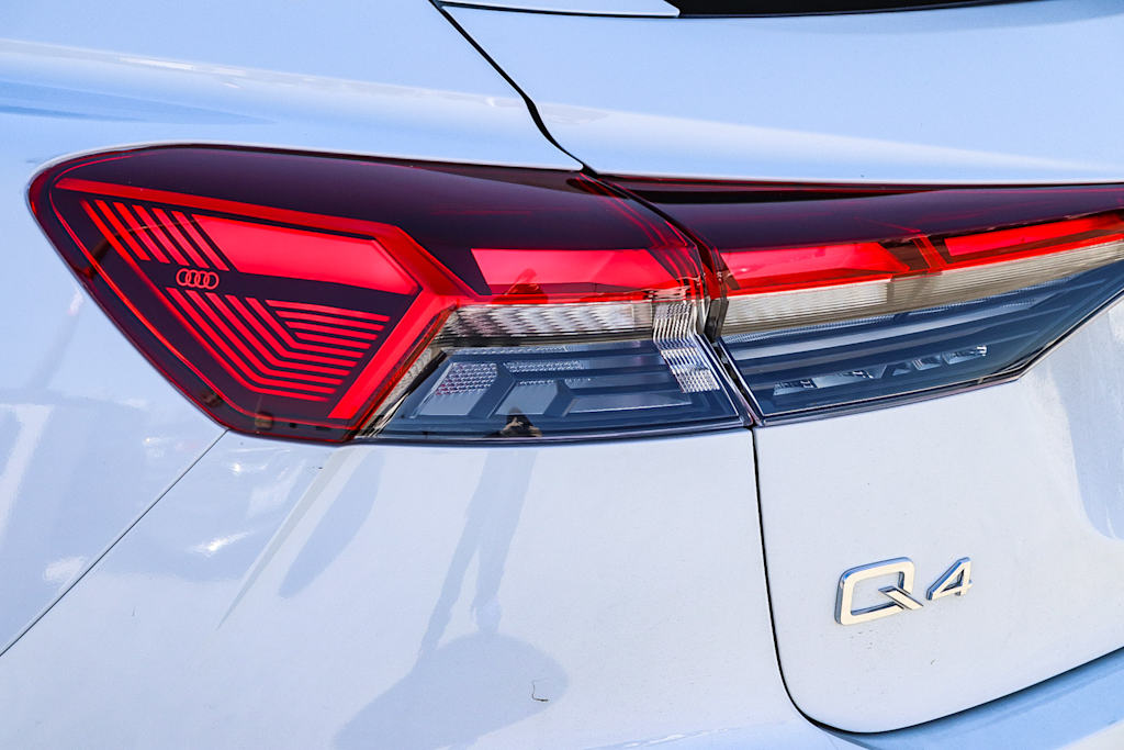 Thumbnail: 2023 Audi Q4 e-tron - 23