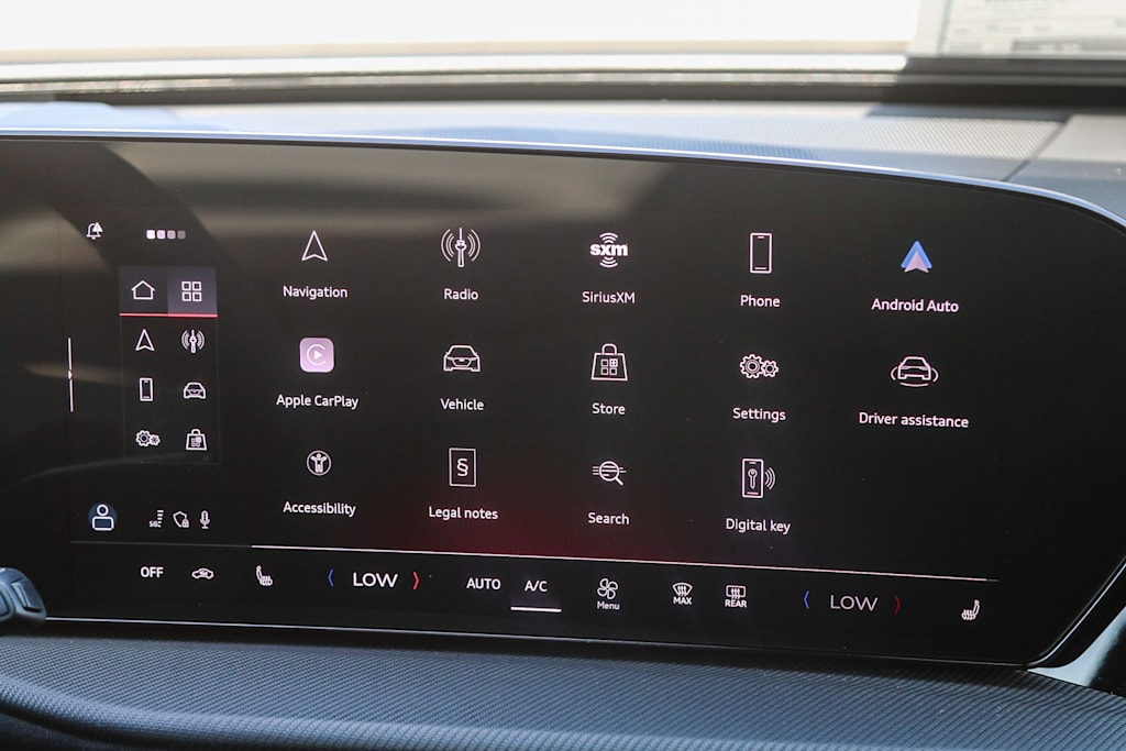 Thumbnail: 2025 Audi SQ5 - 13