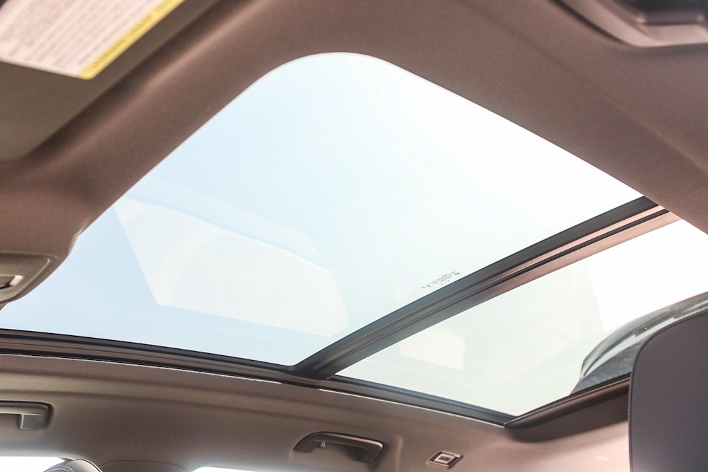 Thumbnail: 2025 Audi SQ5 - 42