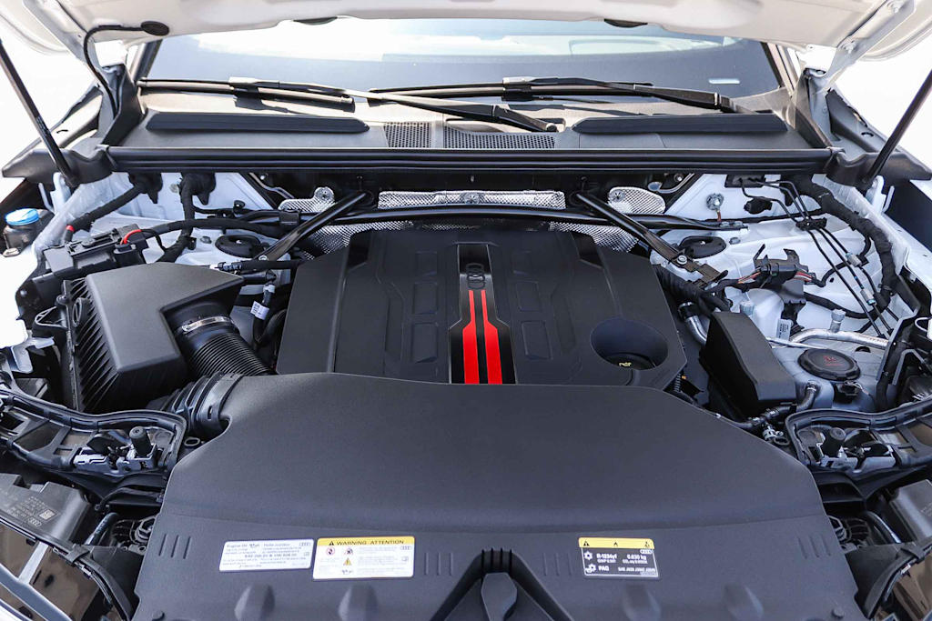 Thumbnail: 2026 Audi SQ5 - 8