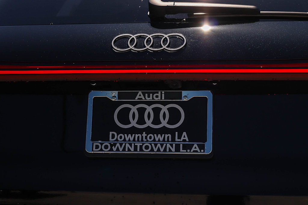 Thumbnail: 2026 Audi Q5 - 21