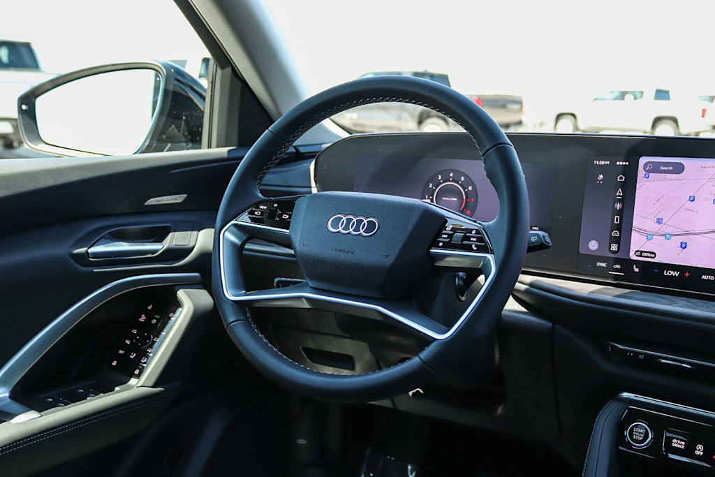 Thumbnail: 2026 Audi Q5 - 9