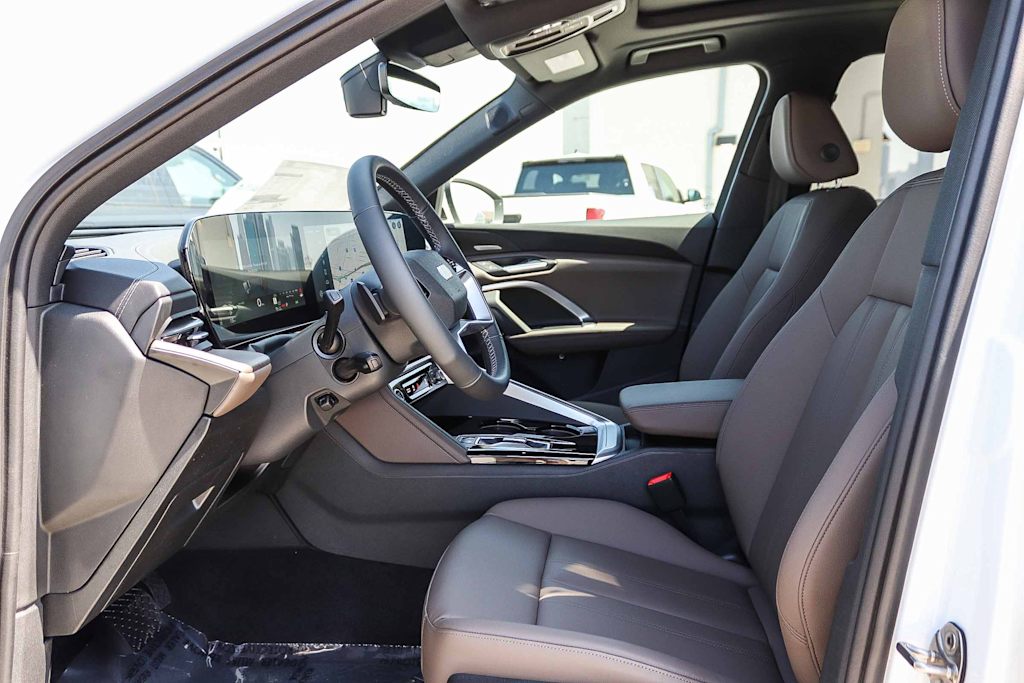 Thumbnail: 2026 Audi Q5 - 11