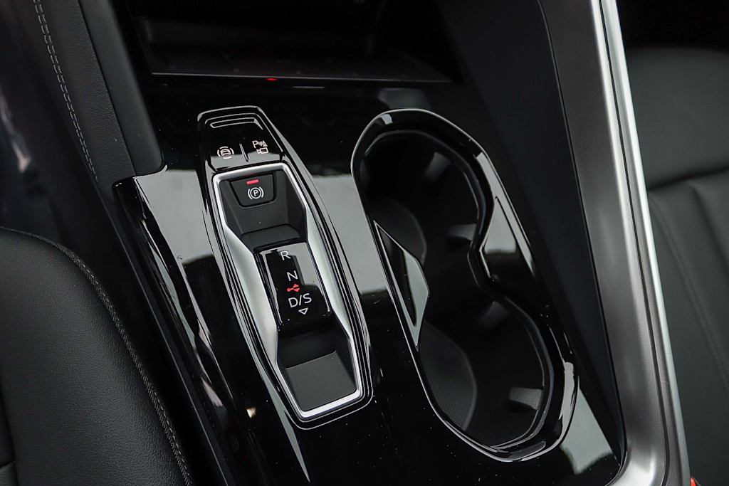 Thumbnail: 2026 Audi Q5 - 13