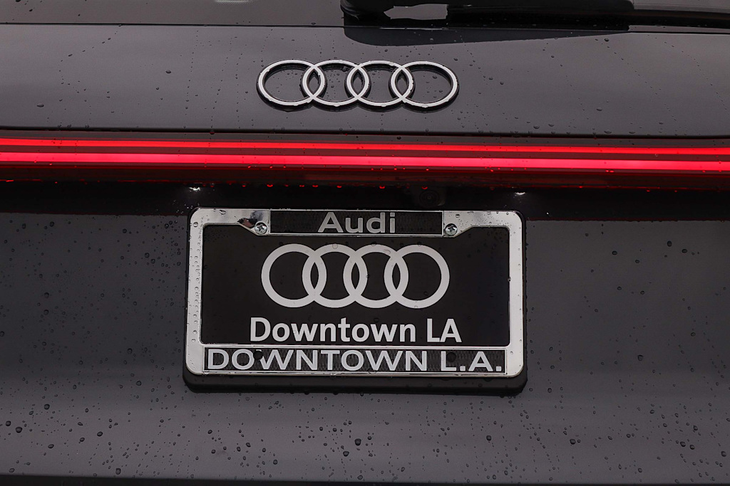 Thumbnail: 2026 Audi Q5 - 14