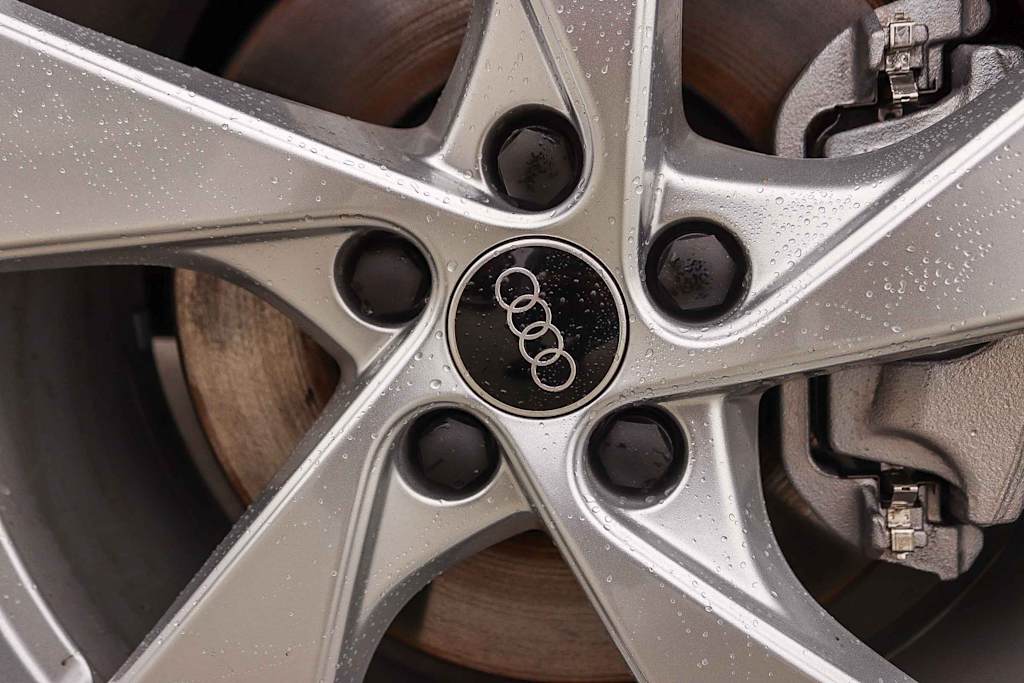 Thumbnail: 2026 Audi Q5 - 25