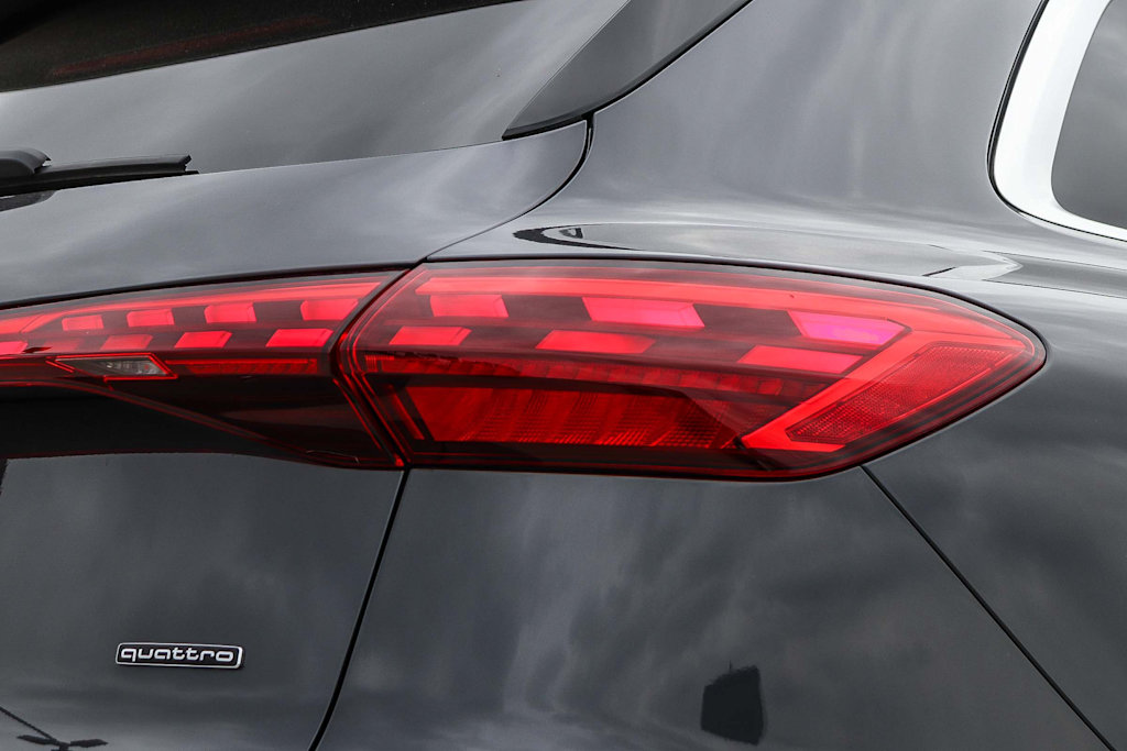 Thumbnail: 2025 Audi Q5 - 22
