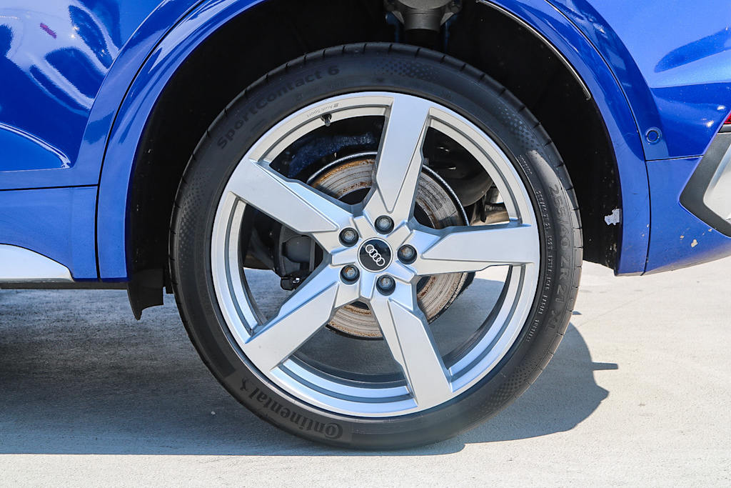2022 Audi SQ5 Prestige 7