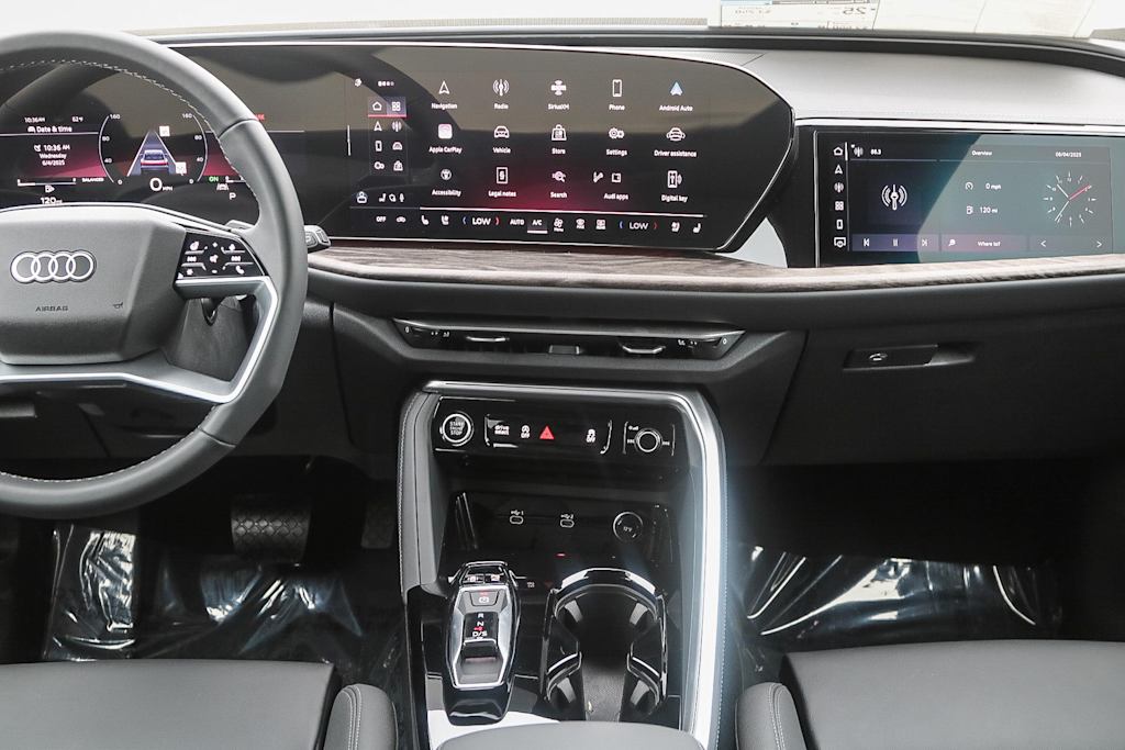 Thumbnail: 2025 Audi Q5 - 8