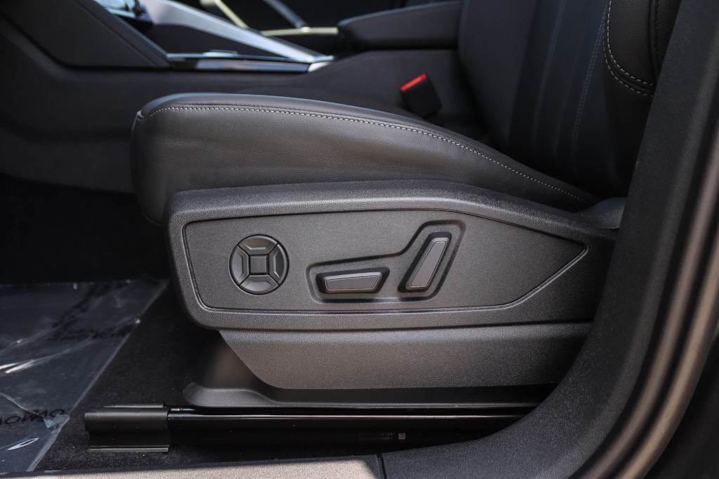 Thumbnail: 2026 Audi Q5 - 27