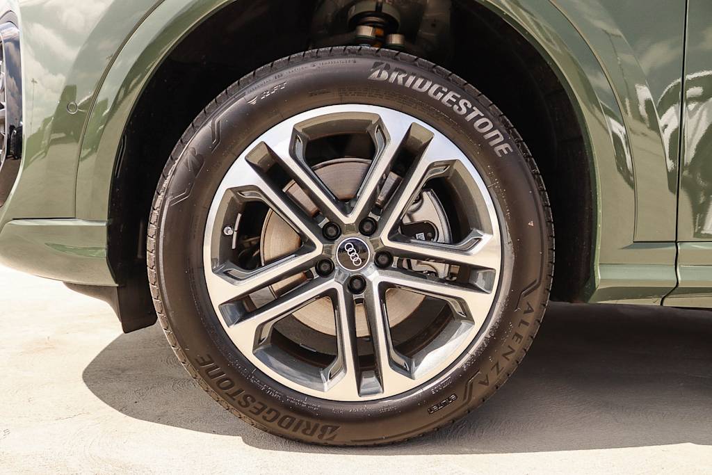 Thumbnail: 2026 Audi Q5 - 24