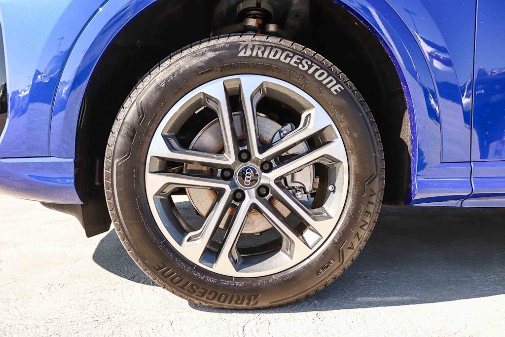 Thumbnail: 2026 Audi Q5 - 24